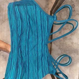 Lululemon sports bra!